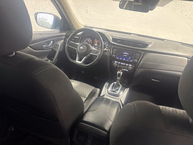 Used 2020 Nissan Rogue SV AWD/4WD image 22