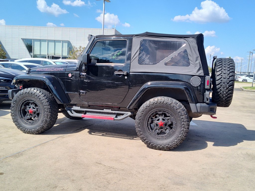 Used 2016 Jeep Wrangler Rubicon AWD/4WD image 5