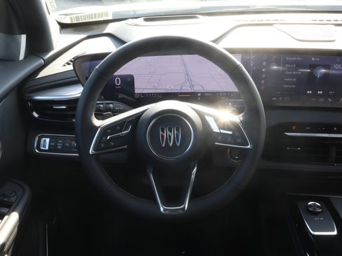 New 2026 Buick Enclave Preferred w/ Power Package image 9