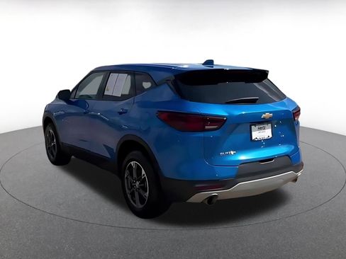 Used 2025 Chevrolet Blazer LT image 11