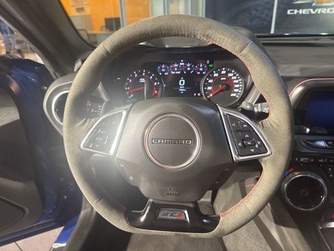 Used 2022 Chevrolet Camaro ZL1 image 22