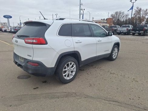 Used 2014 Jeep Cherokee Latitude w/ Comfort/Convenience Group image 8