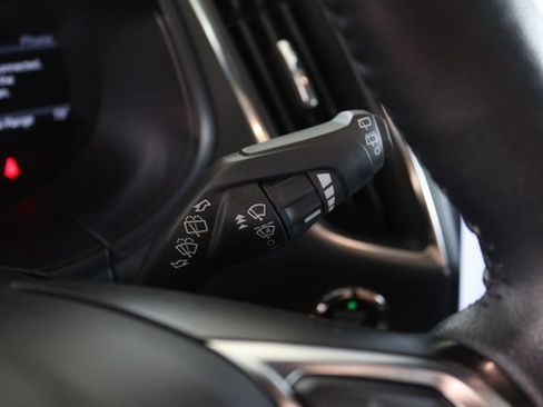 Used 2023 Ford Edge Titanium image 13