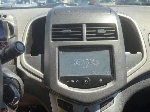Used 2015 Chevrolet Sonic LT FWD image 22