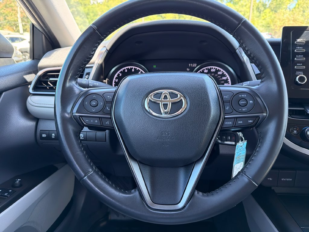 Used 2023 Toyota Camry SE AWD/4WD image 16