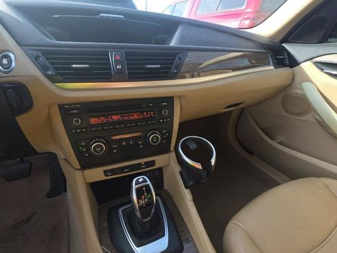 Used 2015 BMW X1 sDrive28i RWD image 11
