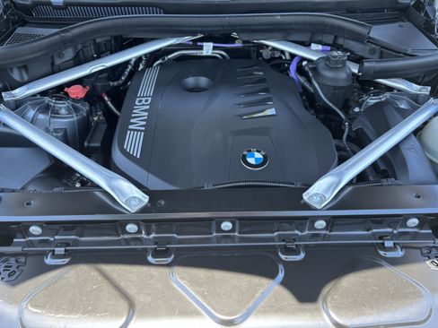Certified 2025 BMW X5 sDrive40i w/ Premium Package RWD image 36