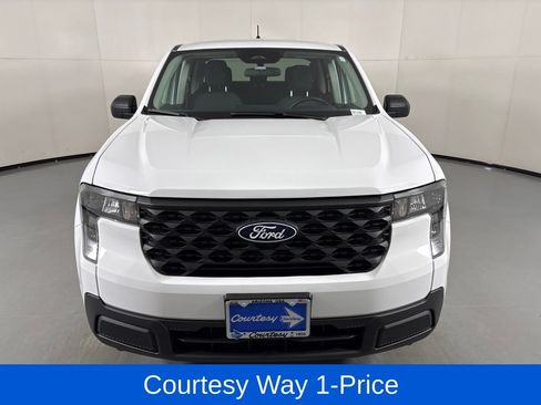 Used 2025 Ford Maverick XL FWD image 4