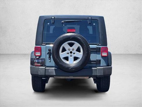 Used 2015 Jeep Wrangler Sport w/ Quick Order Package 24S AWD/4WD image 7