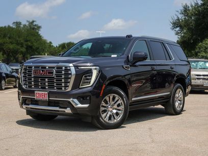 Used 2025 GMC Yukon Denali w/ Sun & Power Step Package