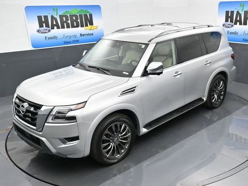 Used 2022 Nissan Armada Platinum image 30