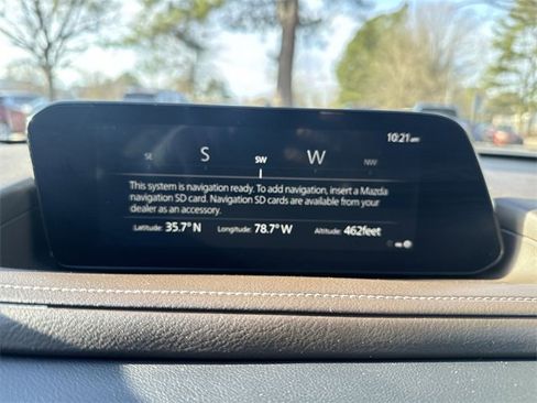 Used 2024 MAZDA CX-30 AWD 2.5 S w/ Premium Package image 18