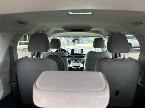 Used 2021 Toyota Sienna LE AWD/4WD image 13