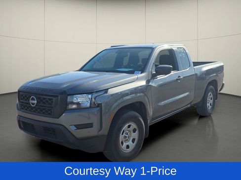 Used 2022 Nissan Frontier S w/ Technology Package RWD image 4