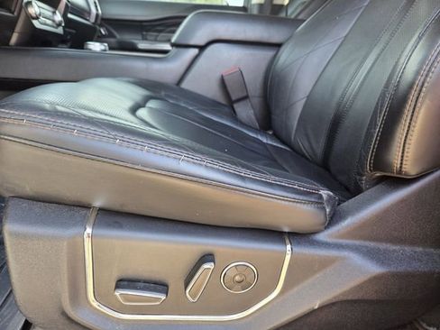 Used 2020 Ford Expedition Max Platinum image 16