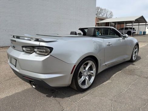 Used 2019 Chevrolet Camaro SS image 10