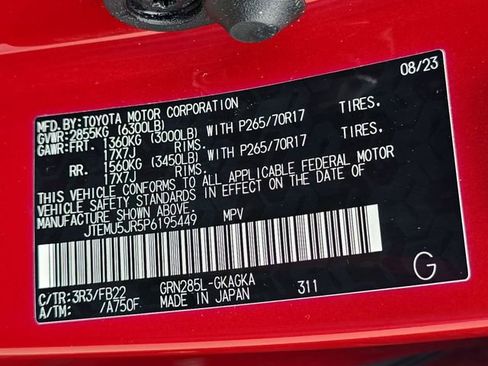 Used 2023 Toyota 4Runner SR5 AWD/4WD image 35