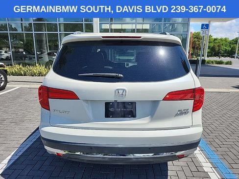 Used 2017 Honda Pilot Elite image 5
