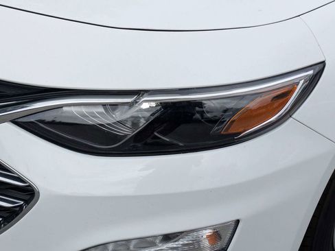Used 2024 Chevrolet Malibu LT FWD image 9
