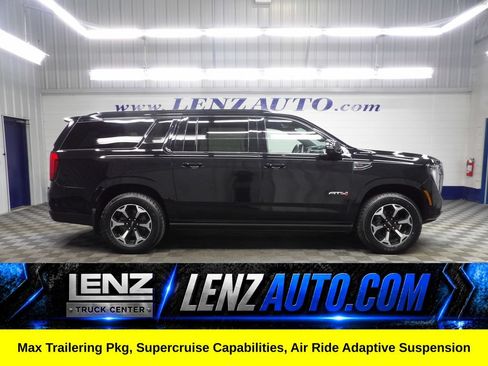 Used 2025 GMC Yukon XL AT4 AWD/4WD image 1