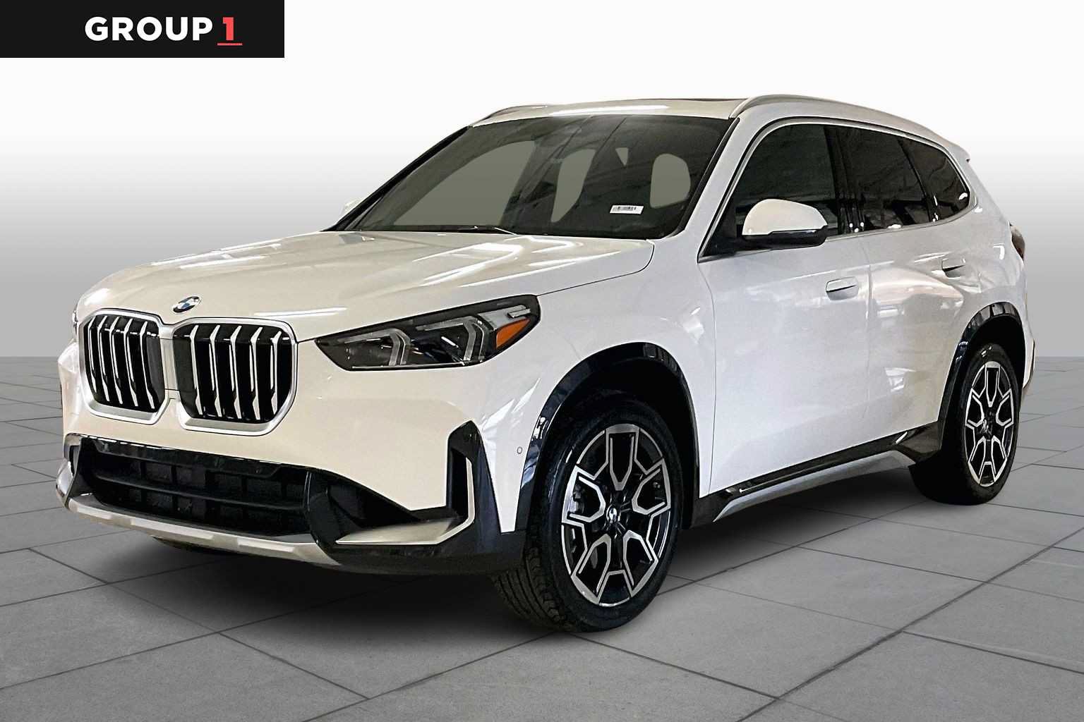 Used 2026 BMW X1 xDrive28i w/ Convenience Package AWD/4WD image 1