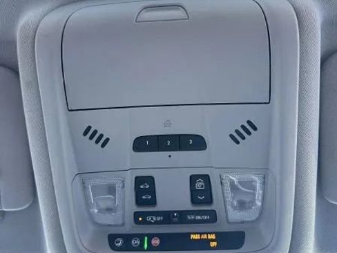 Used 2019 Chevrolet Equinox Premier image 41