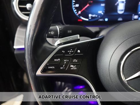 Used 2021 Mercedes-Benz E 350 4MATIC Sedan image 5