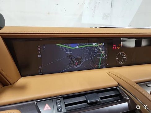Used 2021 Lexus LC 500 Convertible w/ Touring Package RWD image 13