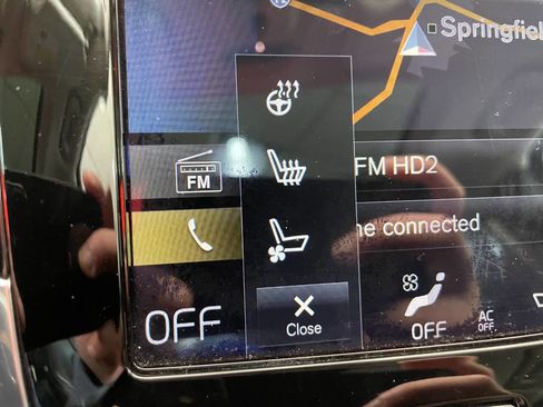 Used 2016 Volvo XC90 T8 Inscription w/ Vision Package image 40