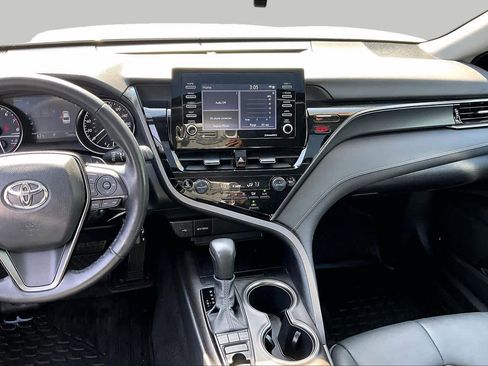 Certified 2023 Toyota Camry SE w/ Cold Weather Package AWD/4WD image 7