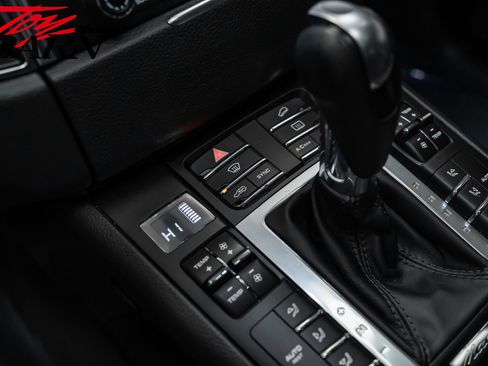 Used 2018 Porsche Macan GTS image 41