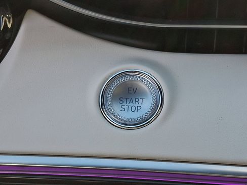 Certified 2023 Genesis Electrified GV70 w/ Prestige Package AWD/4WD image 27