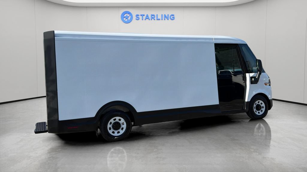 Used 2024 Chevrolet Brightdrop 600 w/ Commercial Equipment Package AWD/4WD image 11