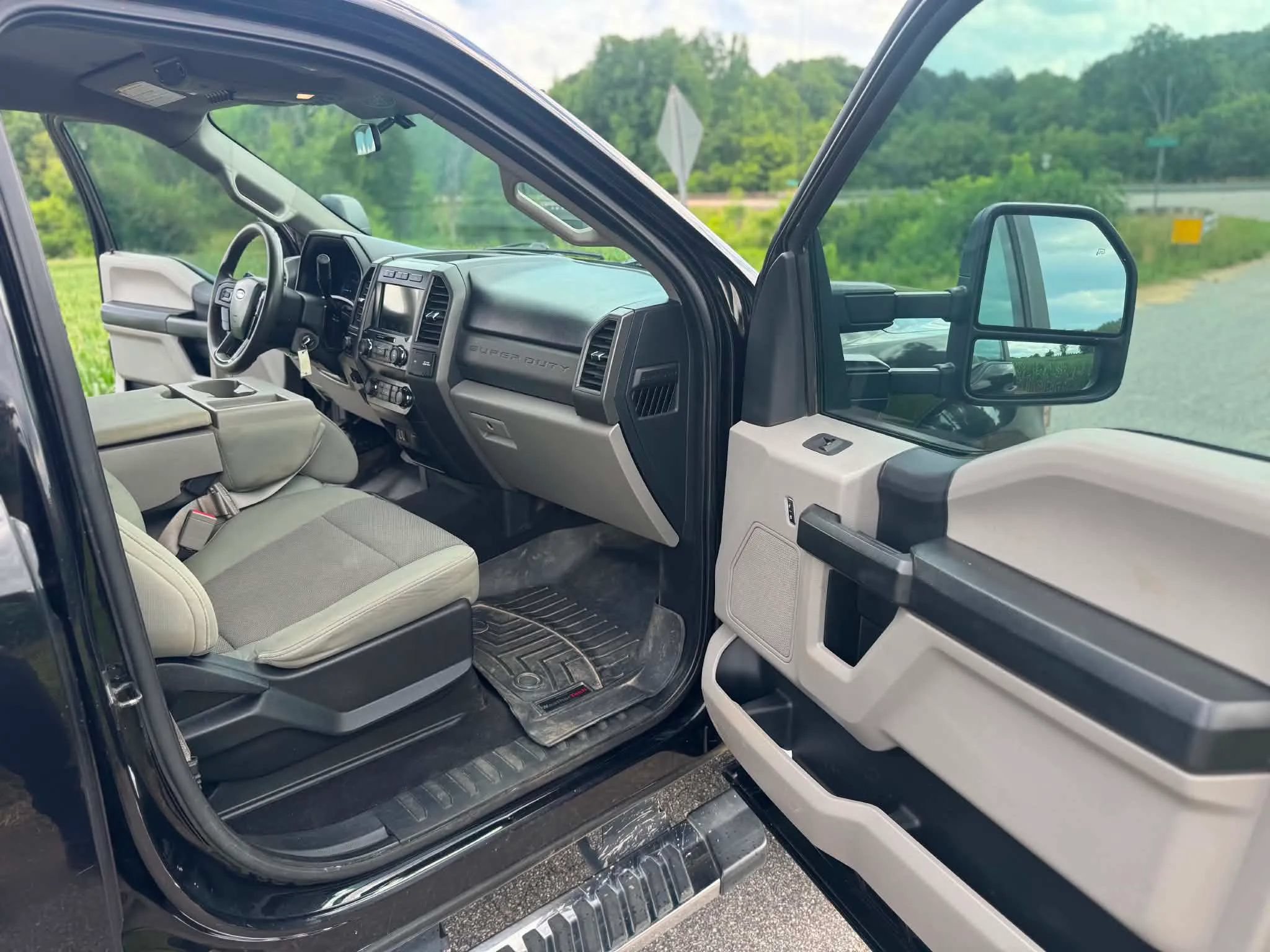 Used 2019 Ford F350 XL w/ STX Appearance Package AWD/4WD image 13