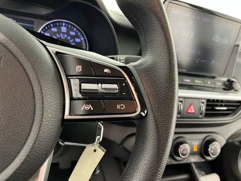 Used 2023 Kia Forte LXS FWD image 22