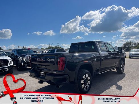 New 2025 GMC Sierra 2500 Denali w/ Denali Reserve Package image 7