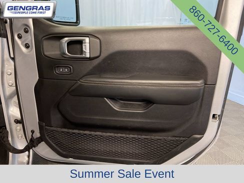 Used 2024 Jeep Wrangler Unlimited Sahara AWD/4WD image 48