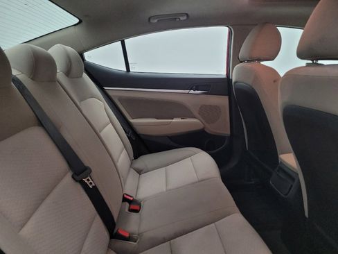 Used 2020 Hyundai Elantra Value Edition w/ Winter Weather Package FWD image 19