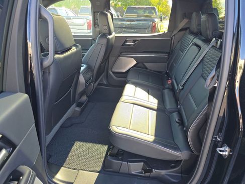 New 2025 GMC Sierra EV Denali AWD/4WD image 27