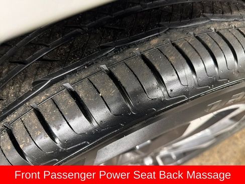 Used 2023 Jeep Grand Cherokee Overland w/ Advanced Protech Group III image 33