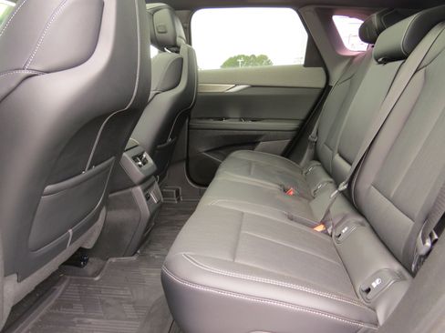 New 2026 Cadillac Optiq Sport 2 w/ LPO, Floor Liner Package image 31