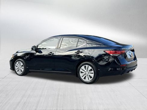 Used 2020 Nissan Sentra S image 7
