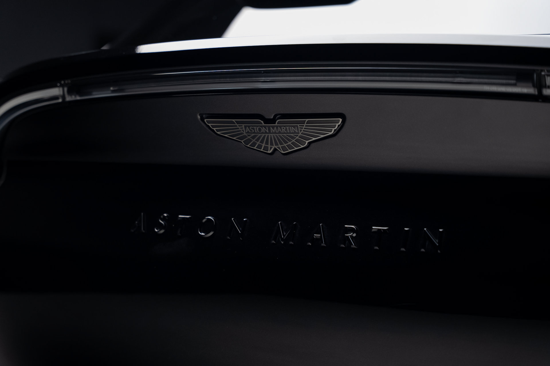 Used 2024 Aston Martin DBX 707 AWD/4WD image 29