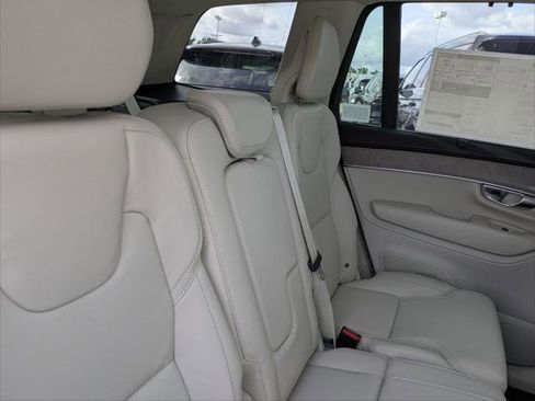 New 2026 Volvo XC90 T8 Ultra w/ Protection Package Premier image 13
