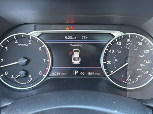 Certified 2024 Nissan Sentra SV w/ SV Premium Package FWD image 8