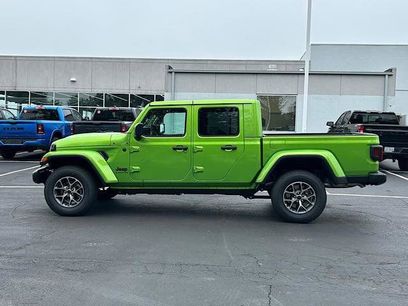 New 2025 Jeep Gladiator Sport