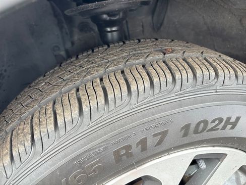 Used 2023 Subaru Outback Premium image 33