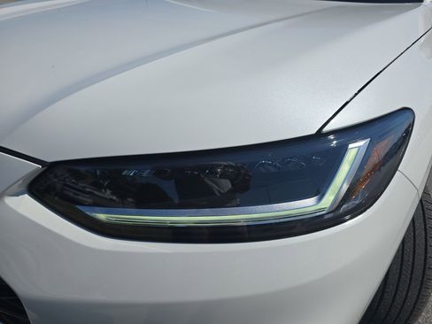 Used 2024 Honda HR-V LX image 28