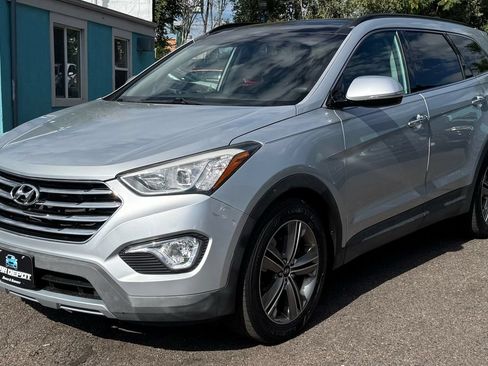Used 2013 Hyundai Santa Fe Limited w/ Technology Pkg AWD/4WD image 7