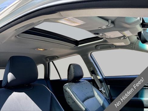 Used 2018 Subaru Outback 2.5i Limited AWD/4WD image 19